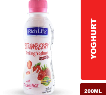 Rich Life Drinking Yoghurt Strawberry 200ml