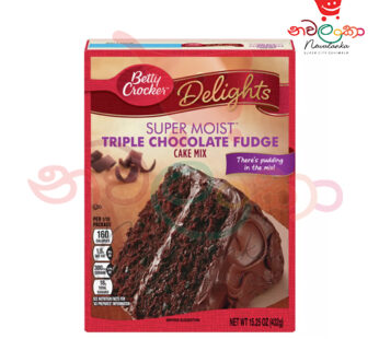 Betty Crocker Super Moist Triple Chocolate Fudge 432g